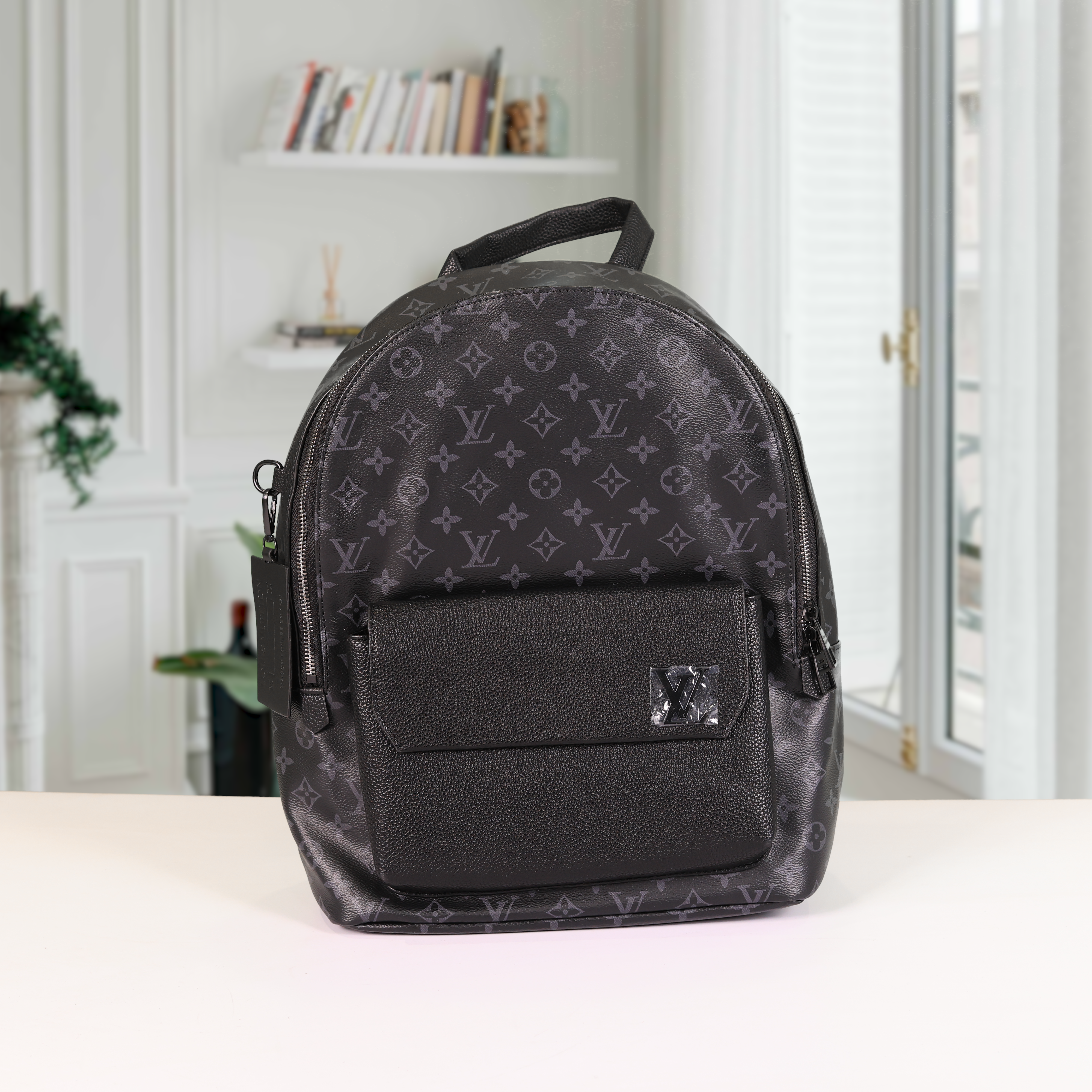 Discovery Monogram Backpack With Dust Bag (Black Grey - 1136)