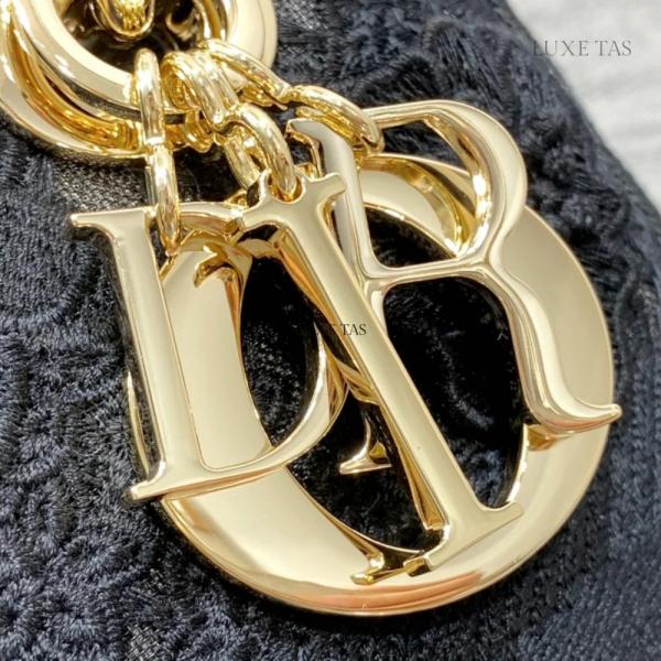 My ABC D-Lite Embroidery Luxurious Quality With OG Magnetic Gift Box & Dust Bag & Scarf (Black - 875)