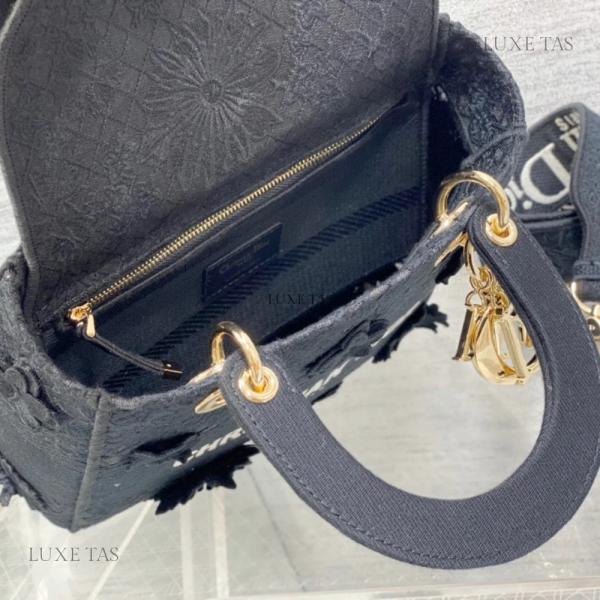 My ABC D-Lite Embroidery Luxurious Quality With OG Magnetic Gift Box & Dust Bag & Scarf (Black - 875)