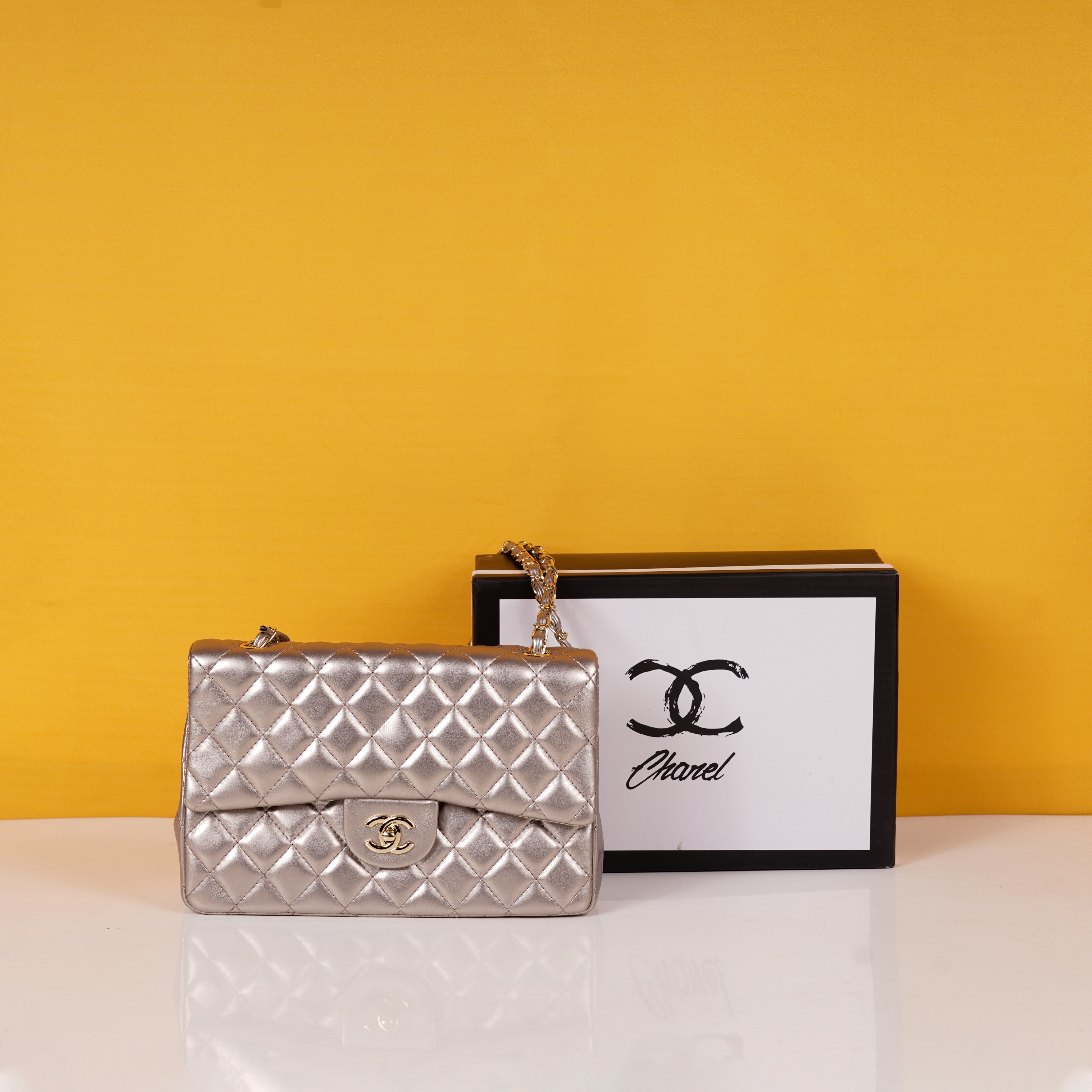 Classic Jumbo Flap Shoulder Bag With OG Box & Dust Bag (Silver - 795)