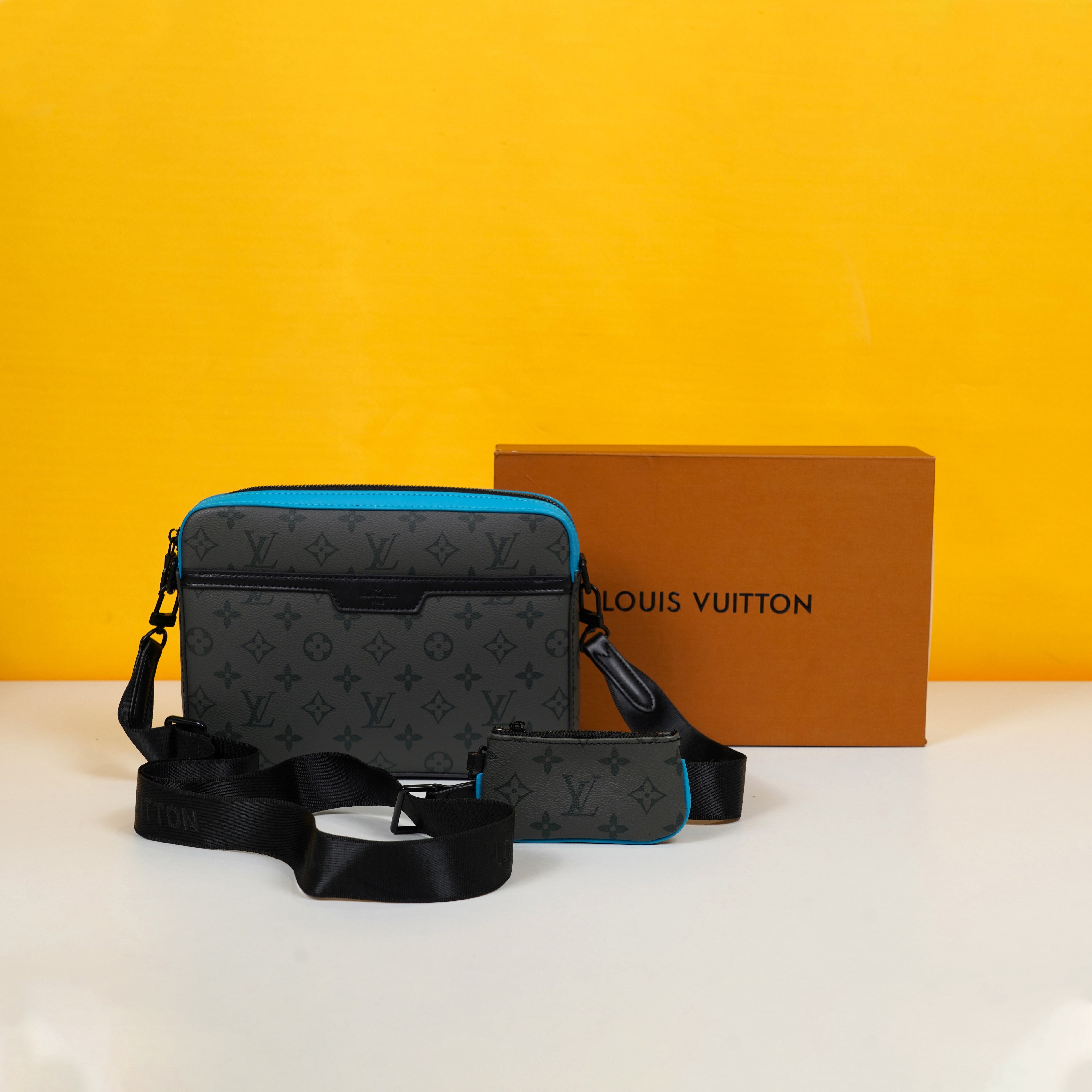 Virgil Abloh Trio Messenger Multi Crossbody Bag With OG Box & Dust Bag (Blue - 993)