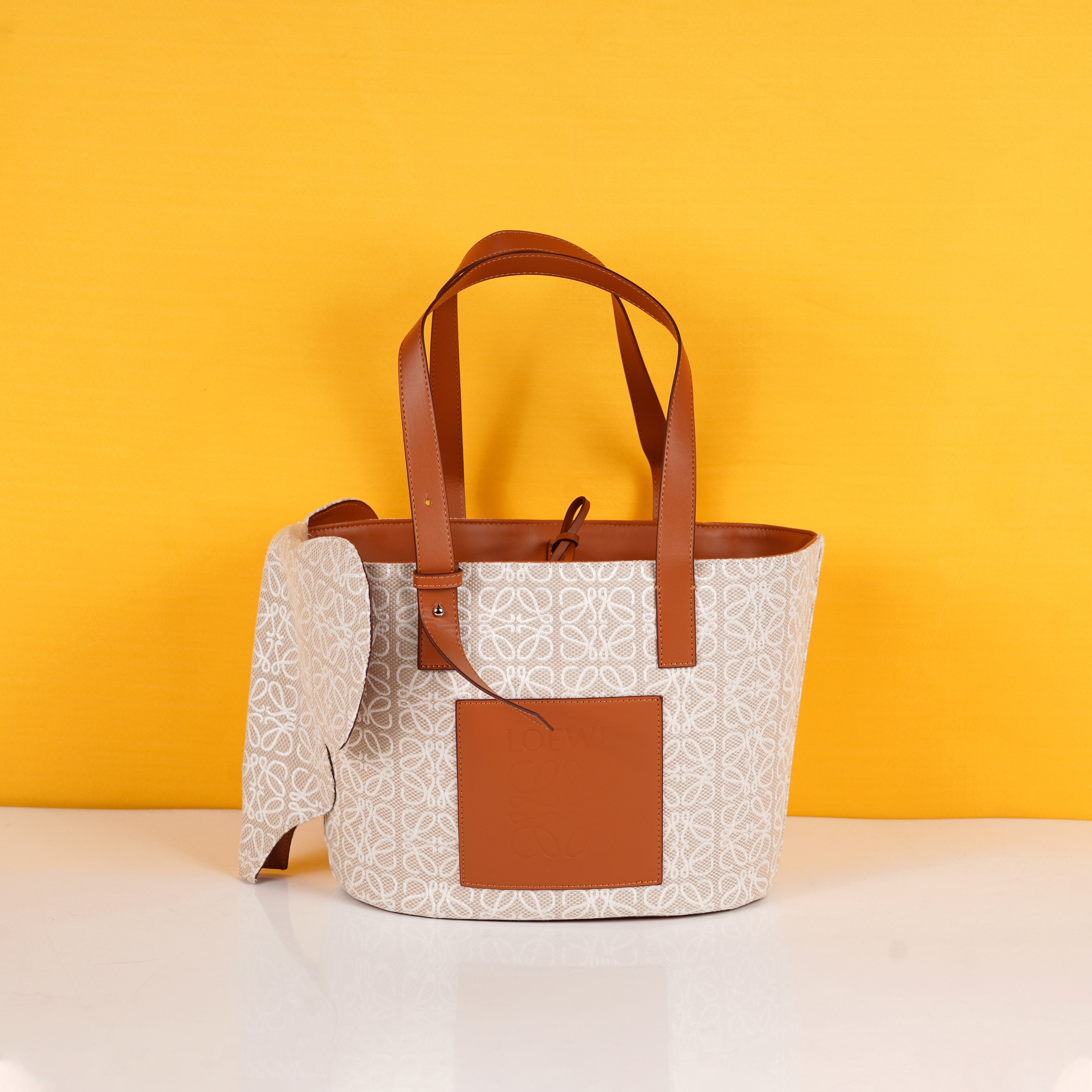 Elephant Anagram Premium Edition Basket Tote Bag With Dust Bag (White - 701)