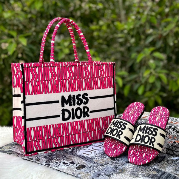 Book Tote With OG Box & Dust Bag & Scarf (Pink - 1029)