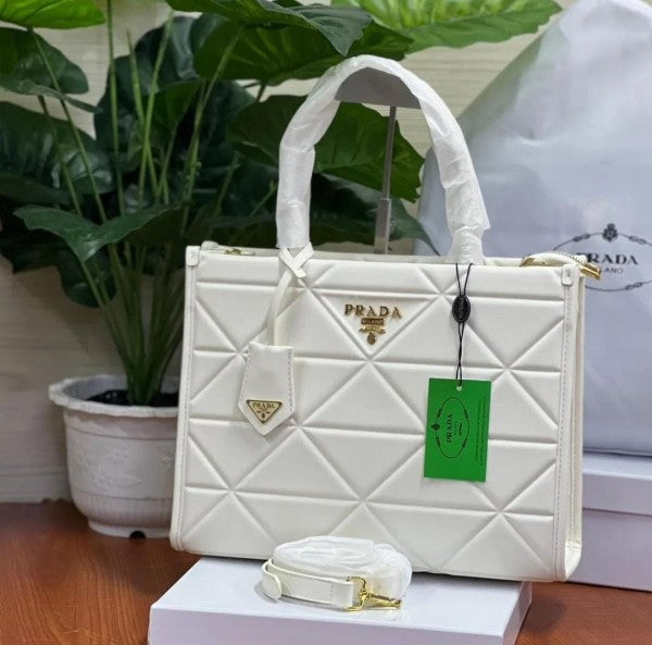 Symbole Tote Bag With Dust Bag (White - 405)