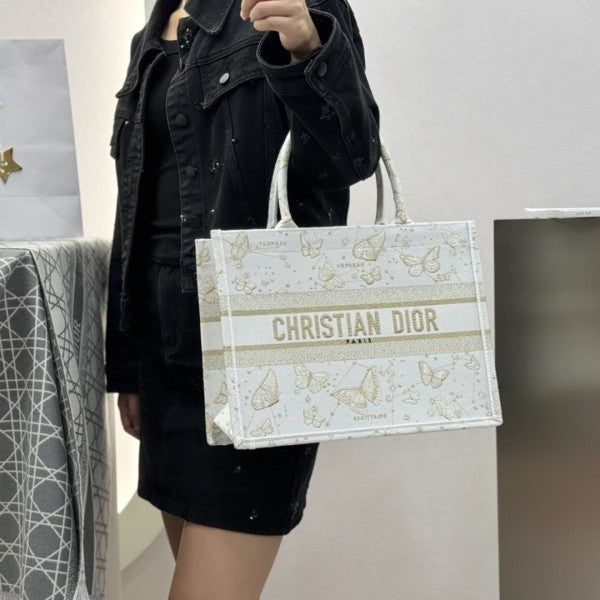 Book Tote Premium Oblique With OG Box & Dust Bag & Scarf (Butterfly - 824)