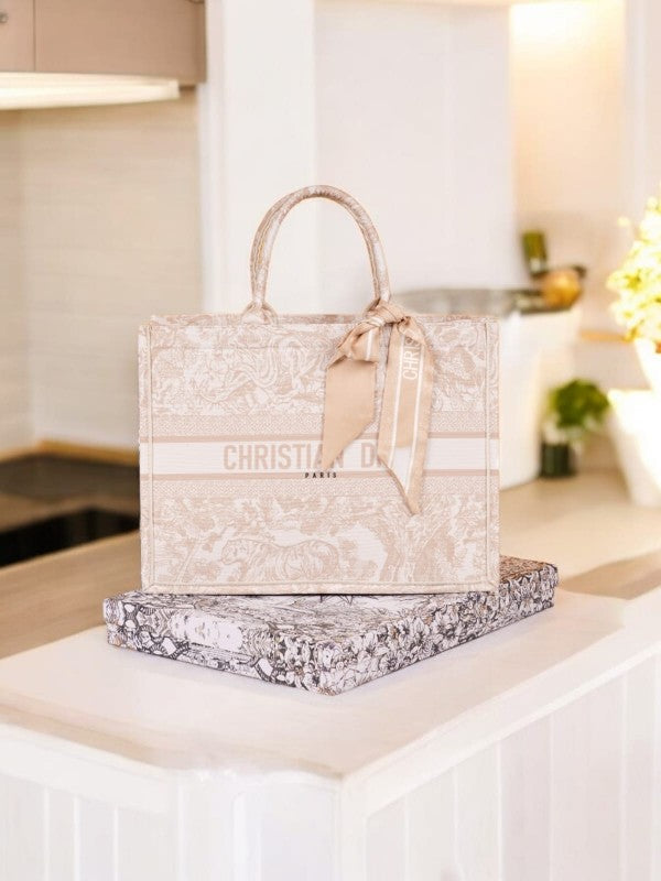 Book Tote Cream With OG Box & Dust Bag & Scarf (Cream Tiger - 842)