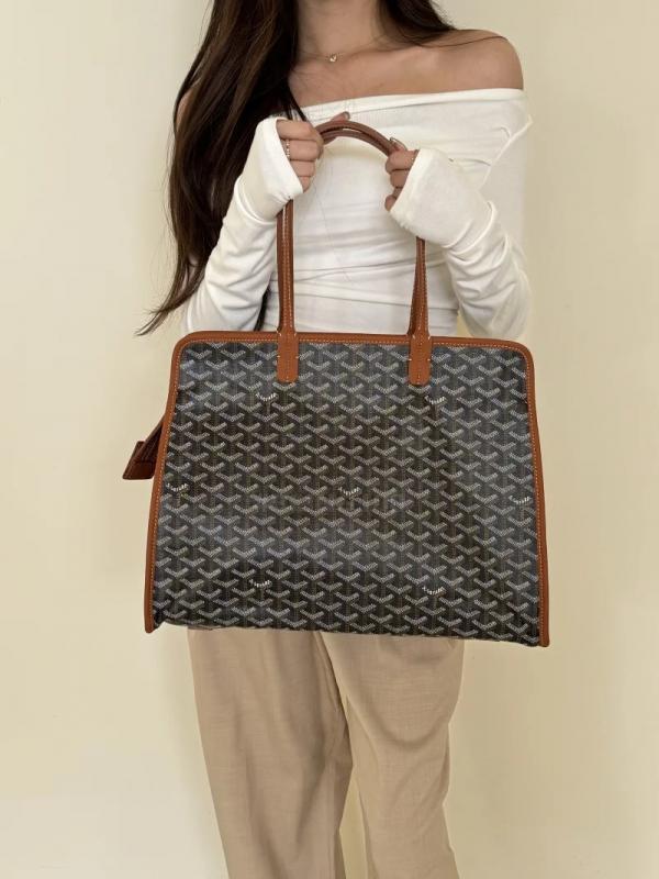 Hardy Premium Quality Tote Bag With Extra Pouch & Dust Bag (Brown - 1197)