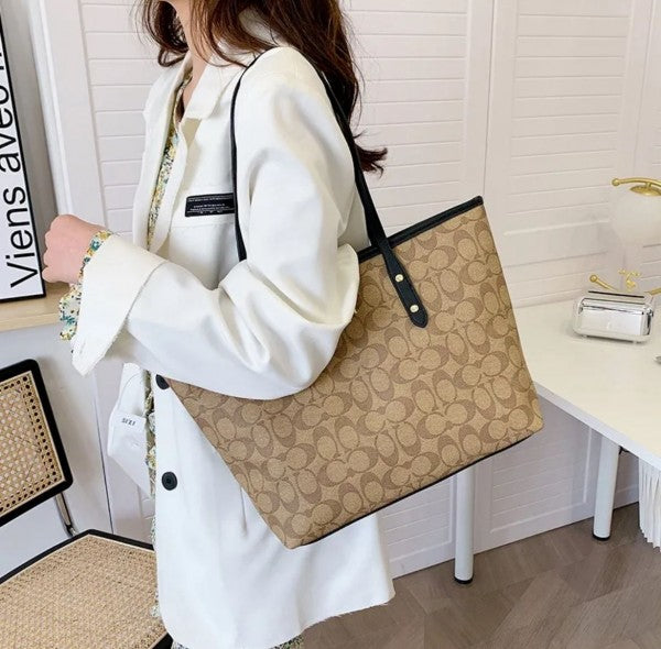 Signature City Tote Bag With OG Box & Dust Bag (Beige Black - 1119)
