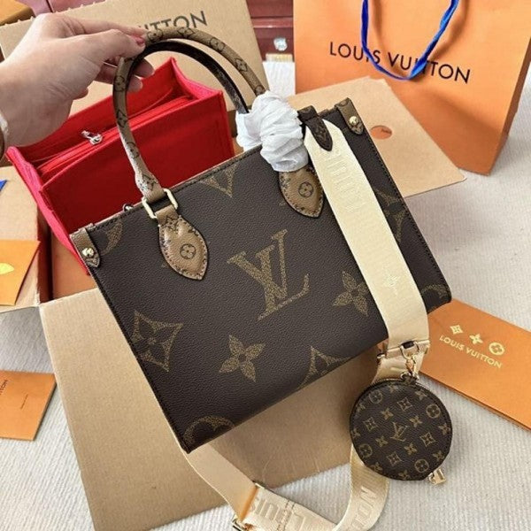 On The Go Pochette Premium Quality With OG Double Magnetic Box & Dust Bag - Coin Pouch (BL - 186)