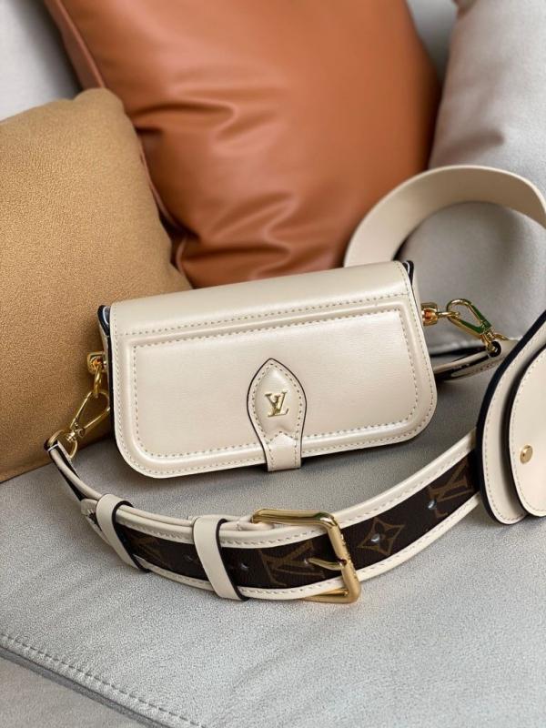 Canta Officer Pochette Bag With OG Box & Dust Bag & Shoulder Strap (White - 1022)