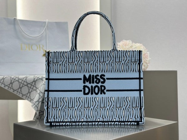 Book Tote With OG Box & Dust Bag & Scarf (Blue - 1032)