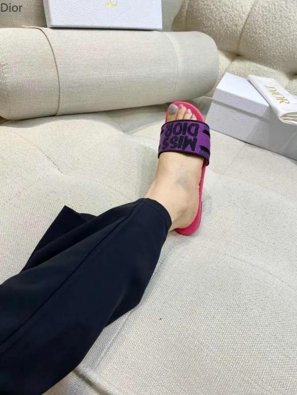 Miss Di_or Premium Dway Slide With OG Box & Carry Bag (Purple Pink - 1063)