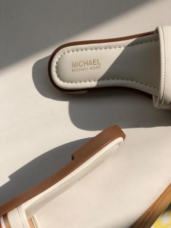 MK Sadler Slide Flats With OG Box & Dust Bag (White - 1099)