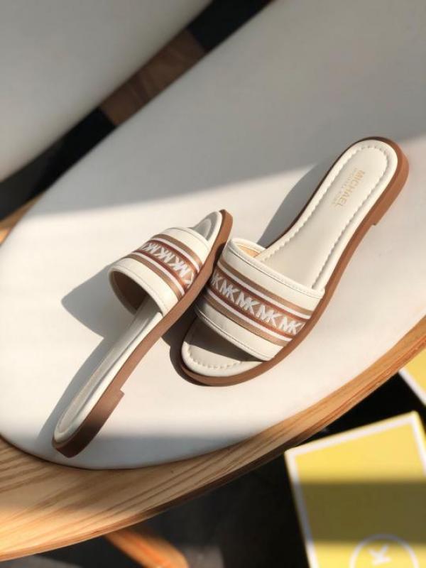MK Sadler Slide Flats With OG Box & Dust Bag (White - 1099)