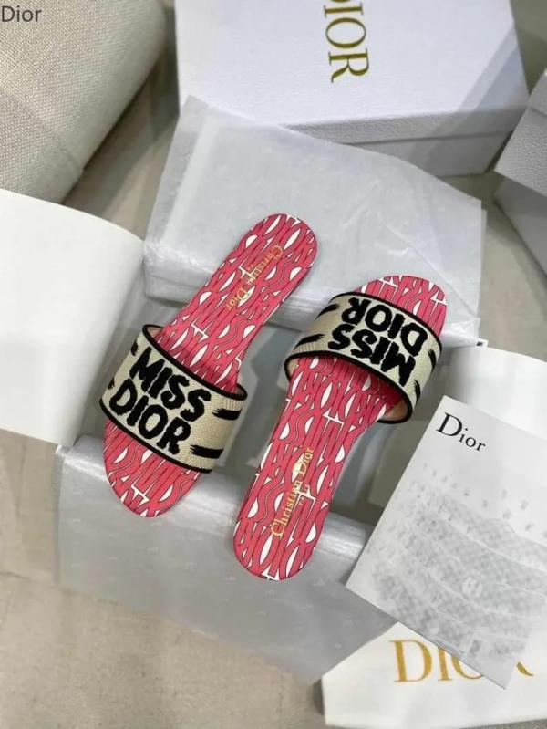 Miss Di_or Premium Dway Slide With OG Box & Carry Bag (Pink - 1060)