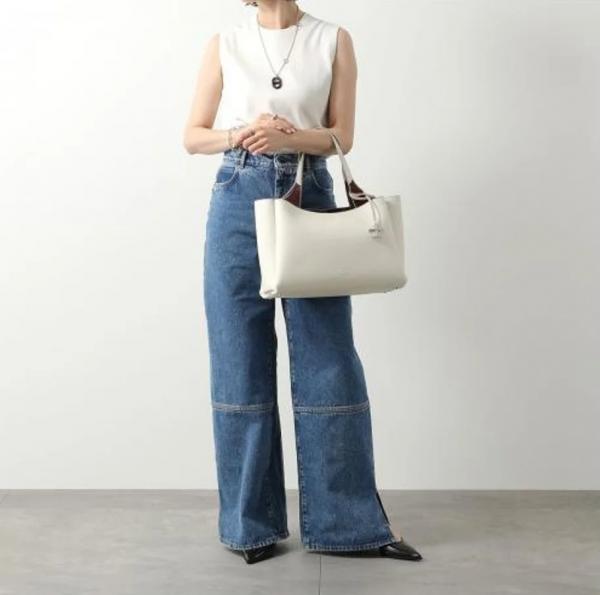 T Timeless Leather Tote Bag With OG Box & Dust Bag (White - 1130)