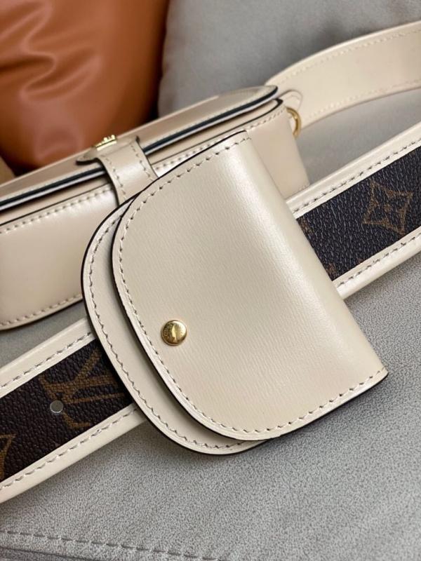 Canta Officer Pochette Bag With OG Box & Dust Bag & Shoulder Strap (White - 1022)
