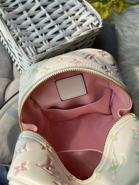 Limited Edition 2025 New Square Bag With Dust Bag (White - 963)