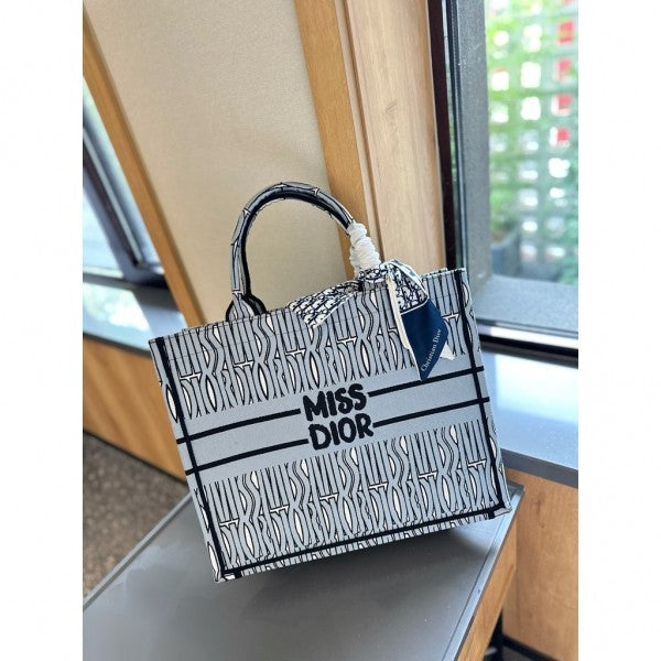Book Tote With OG Box & Dust Bag & Scarf (Blue - 1032)
