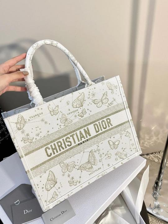 Book Mini Tote Premium Oblique With OG Box & Dust Bag & Scarf (Butterfly - 957)