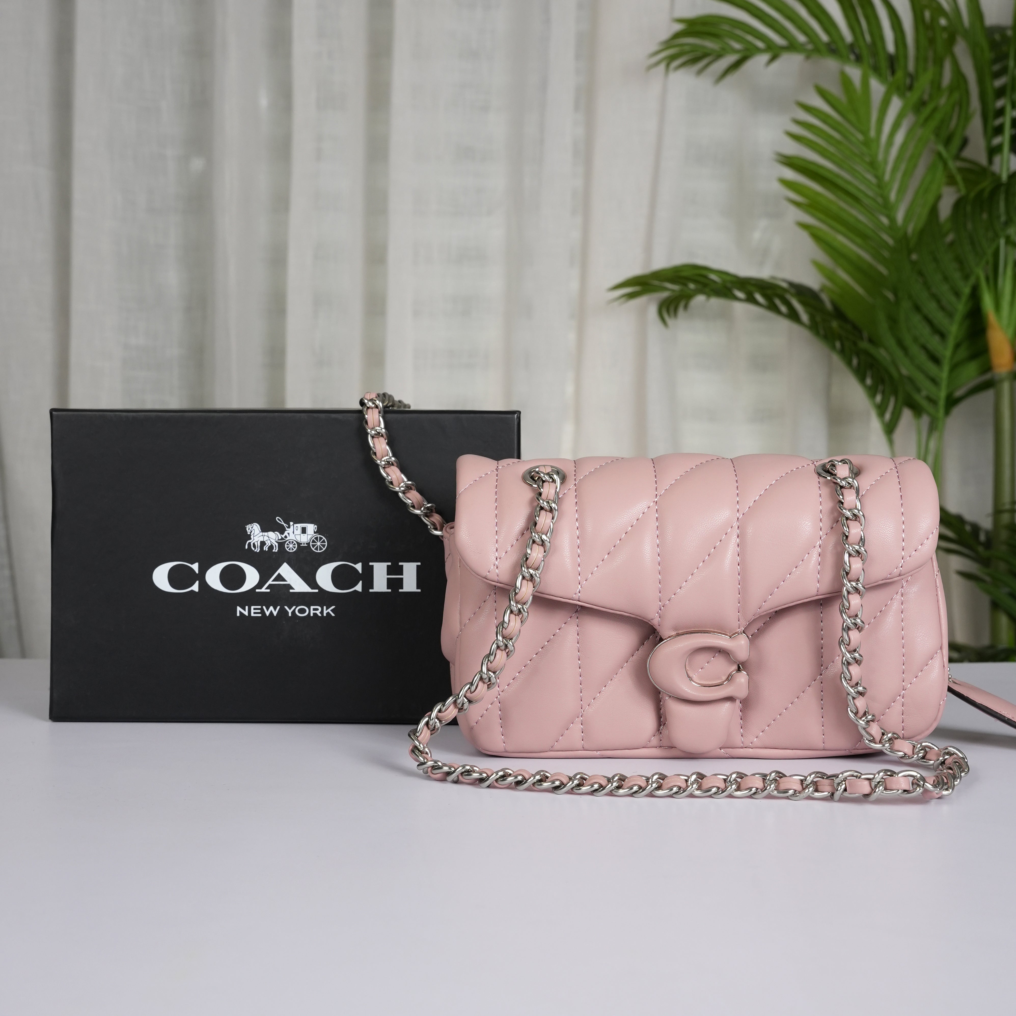 Tabby 20 Shoulder Bag With OG Box & Dust Bag (Apricot - 949)