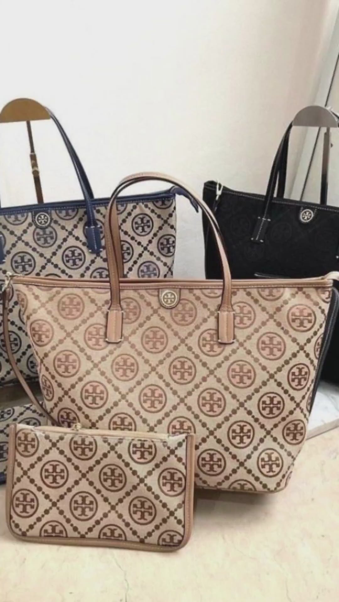 Monogram Tote With OG Box & Dust Bag & Extra Pouch (Brown - 634)