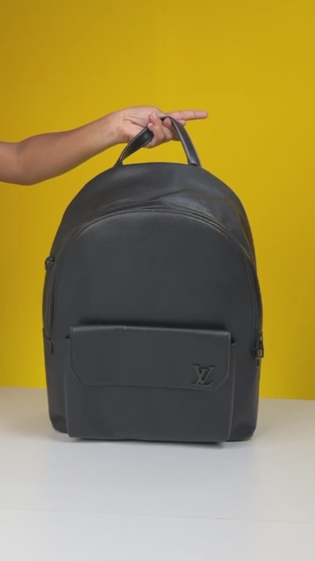 Aerogram Takeoff Backpack With Dust Bag & Tags (Black - 260)