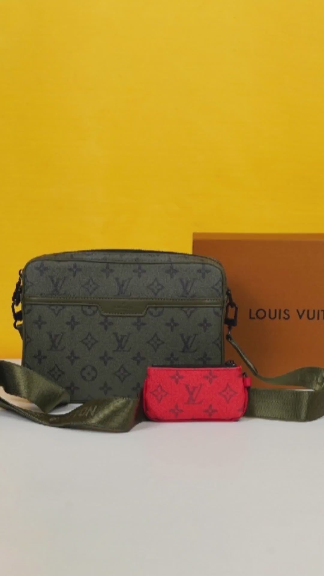 Virgil Abloh Trio Messenger Multi Crossbody Bag With OG Box & Dust Bag (Green - 994)