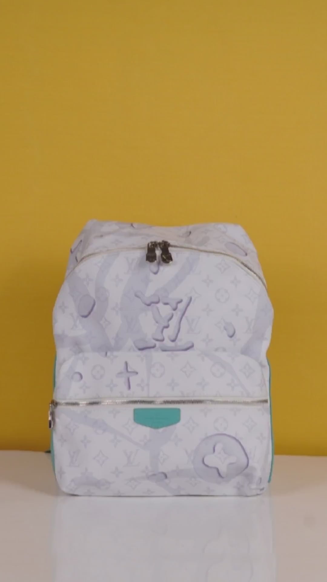 Discovery Premium Monogram Unisex Backpack With Dust Bag (White - 962)