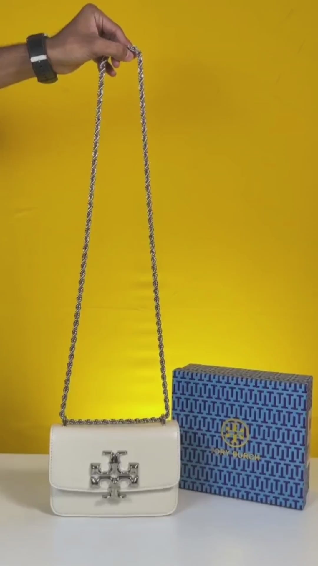 Eleanor Premium Quality Shoulder Bag With OG Box & Dust Bag (White - 537)