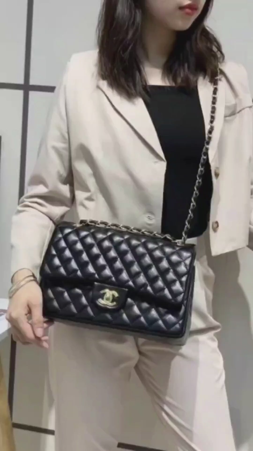 Classic Jumbo Flap Shoulder Bag With OG Box & Dust Bag (Black - 113)